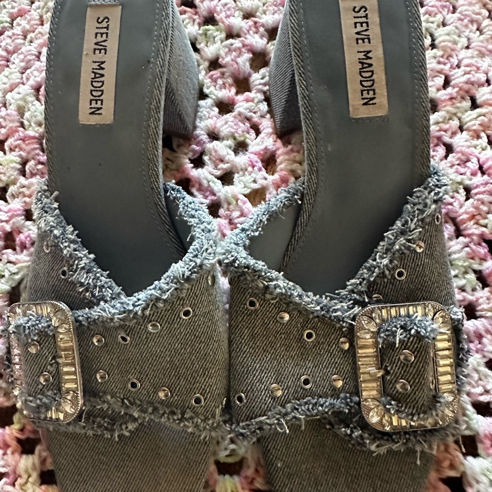Steve Madden Gray Denim Mules with Sparkling Buckle